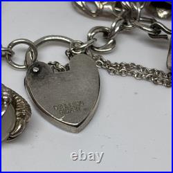 (1456)Vintage sterling silver charm bracelet