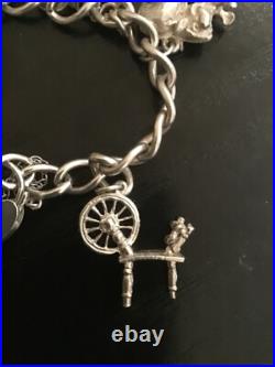 925 Sterling Silver Vintage Charm Bracelet w. 10 Charms Boxed VGC 925 Sterling Silver Vintage Charm Bracelet w. 10 Charms Boxed VGC