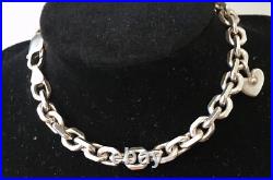 A Stunning 925 Silver Chain Link Heart Bracelet