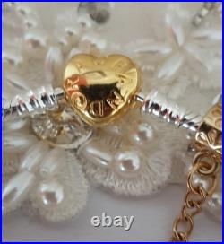 Authentic Silver Pandora Bracelet Gold Heart & Gold Charms + gift Box. 20 cms Authentic Silver Pandora Bracelet Gold Heart & Gold Charms + gift Box. 20 cms