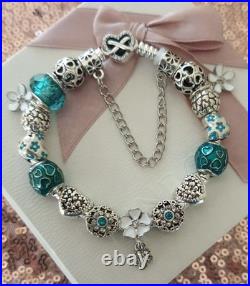 Authentic Silver Pandora Bracelet Heart clasp + Charms 19 cm + Pandora Box Authentic Silver Pandora Bracelet Heart clasp + Charms 19 cm + Pandora Box