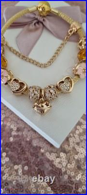Genuine Pandora Bracelet Bangle Gold Signature Clasp+ Gold Charms 20 cm + Box Genuine Pandora Bracelet Bangle Gold Signature Clasp+ Gold Charms 20 cm + Box
