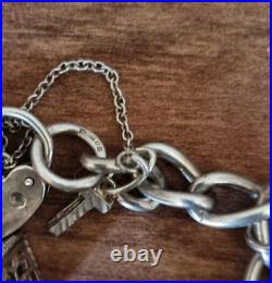 Heavy Vintage Chunky Charm Bracelet Sterling 925 Silver 39.3 grams 8 Charms