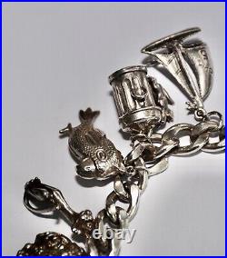 Ladies Vintage 925 Solid Sterling Solid Silver 9 Charm Bracelet & 12 Charms
