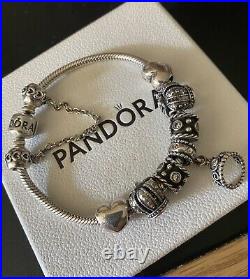 PANDORA Moments 18cm Bracelet, 7 Pandora Charms & Safety Chain