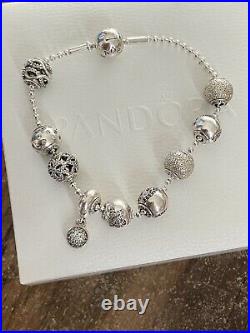 Pandora Essence Bracelet With 8 Charms