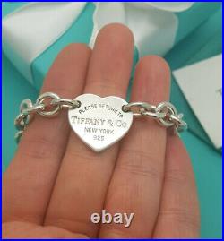 Return To Tiffany & Co. Heart Cain Link 7.5 Charm Bracelet in Silver, RRP £480
