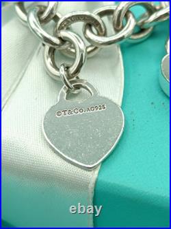 Return To Tiffany & Co Silver Heart Padlock Charm & Heart Charm Bracelet 7.5 Return To Tiffany & Co Silver Heart Padlock Charm & Heart Charm Bracelet 7.5