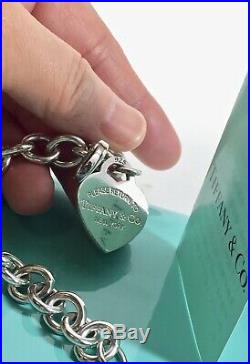 Return To Tiffany & Co Sterling Silver Heart Charm 7.5in Bracelet with Box 20613A