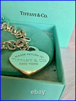 Tiffany & Co. Silver 7.25 Large Heart Tag Charm Bracelet