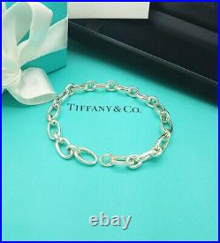 Tiffany & Co. Silver Clasping Oval Link LARGE 8.25 inches Italy Charm Bracelet