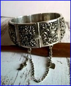 Vintage Fine Chinese Sterling Silver Articulated Bracelet with Charms